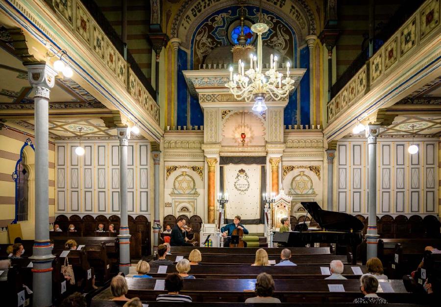 Židovská synagóga